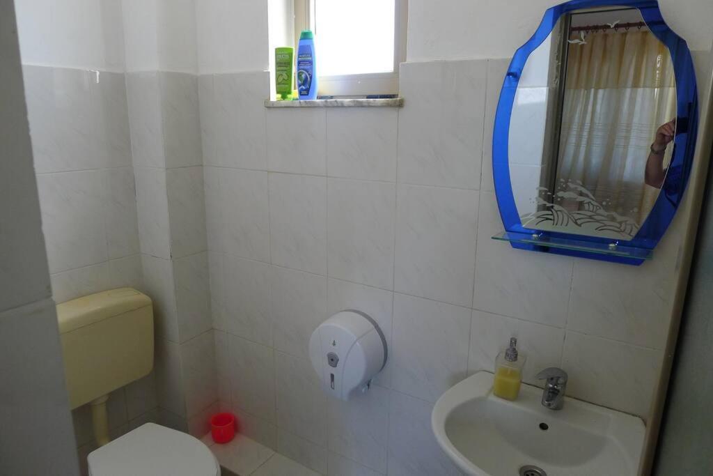 Summer House - For 2 People In 2nd Floor *